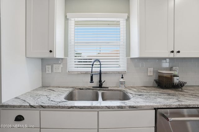 2439 PIRATE Court, Jacksonville, FL 32224