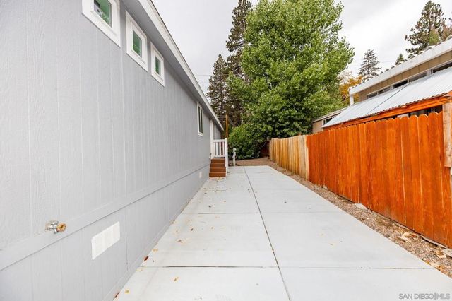 22899 Byron Road 11, Crestline, CA 92325