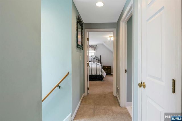 16 Addicks Road, Westwood, NJ 07675