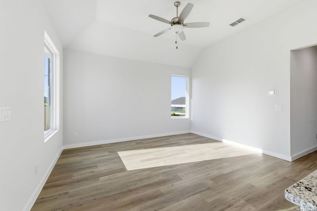114 Scott Square, San Antonio, TX 78253