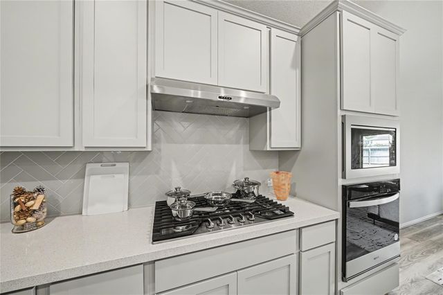 26006 Golden Dawn Trail, Richmond, TX 77406