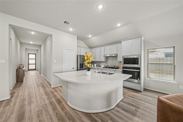 26006 Golden Dawn Trail, Richmond, TX 77406