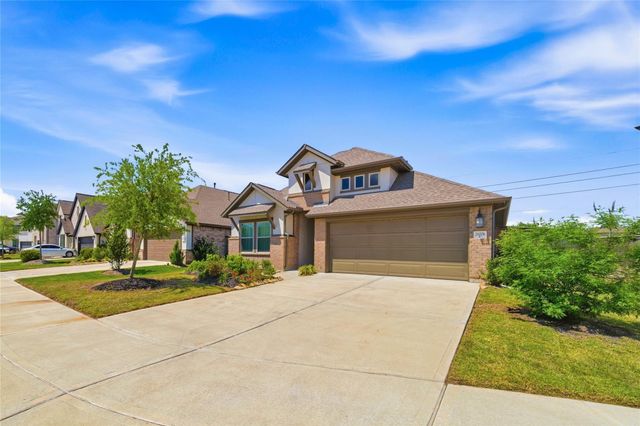 26006 Golden Dawn Trail, Richmond, TX 77406