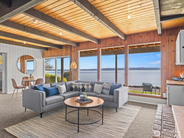 2690 SW 151st Place, Burien, WA 98166