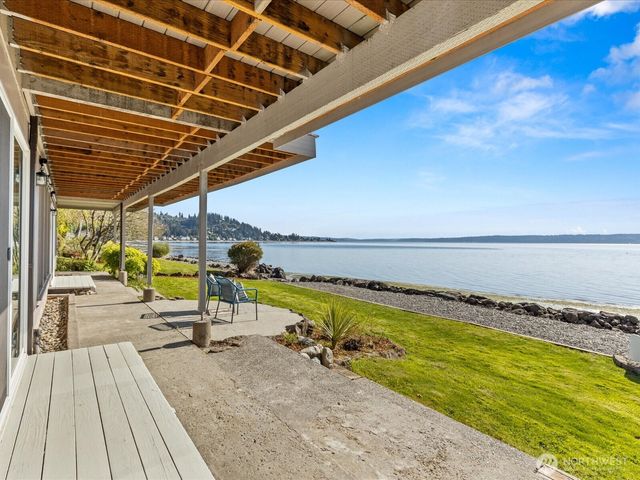 2690 SW 151st Place, Burien, WA 98166