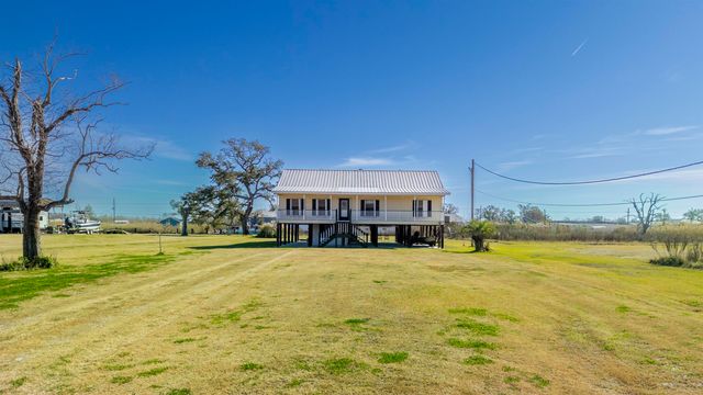 6869 Shrimpers Row, Dulac, LA 70353