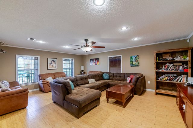 6869 Shrimpers Row, Dulac, LA 70353