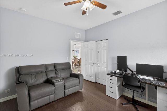 3542 W 93rd Pl, Hialeah, FL 33018