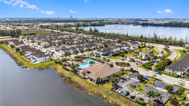 3542 W 93rd Pl, Hialeah, FL 33018