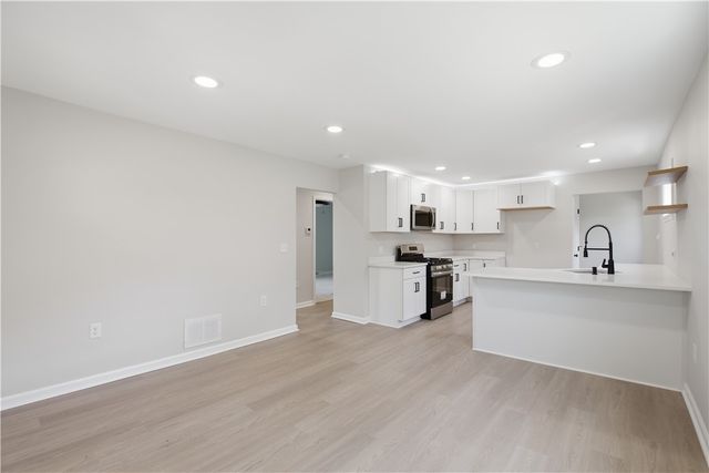 2 Frick St, Charleroi Boro, PA 15432