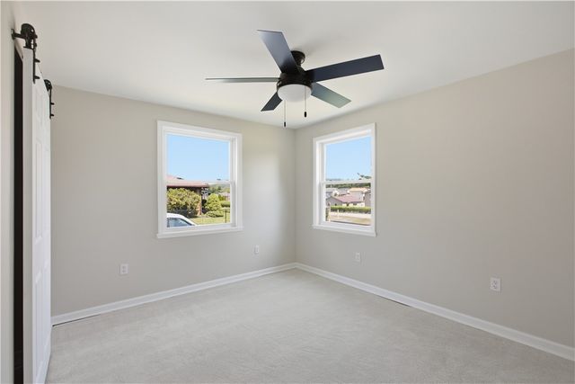 2 Frick St, Charleroi Boro, PA 15432