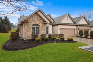 19 LAUGHRY Lane, Palos Park, IL 60464