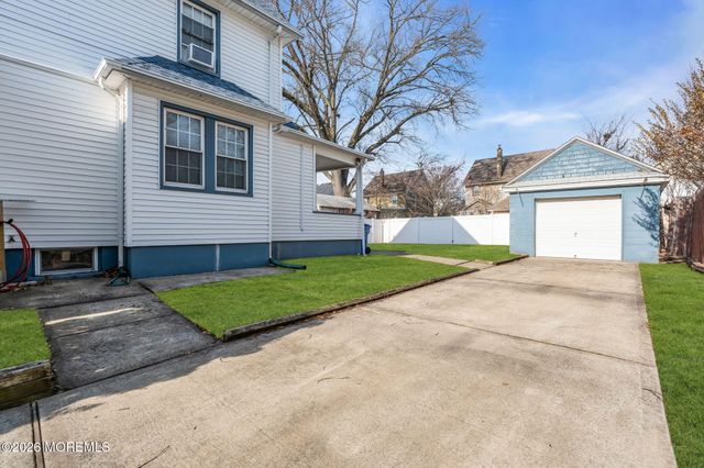 184 Green Street, Woodbridge, NJ 07095