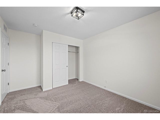 18605 E 47th Ave, Denver, CO 80249