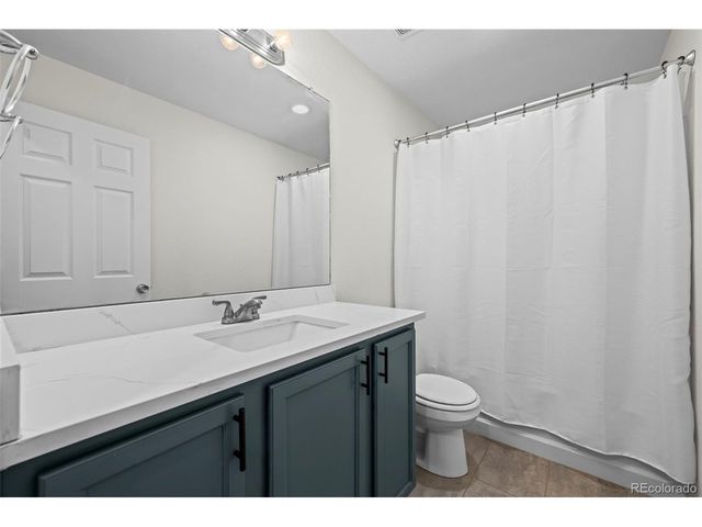 18605 E 47th Ave, Denver, CO 80249