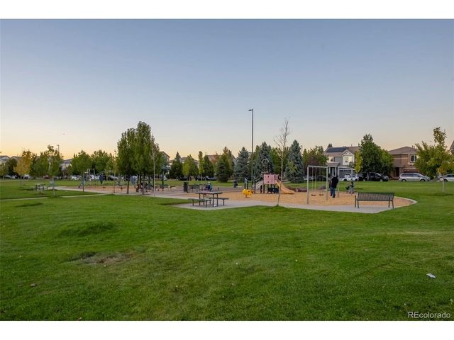 18605 E 47th Ave, Denver, CO 80249