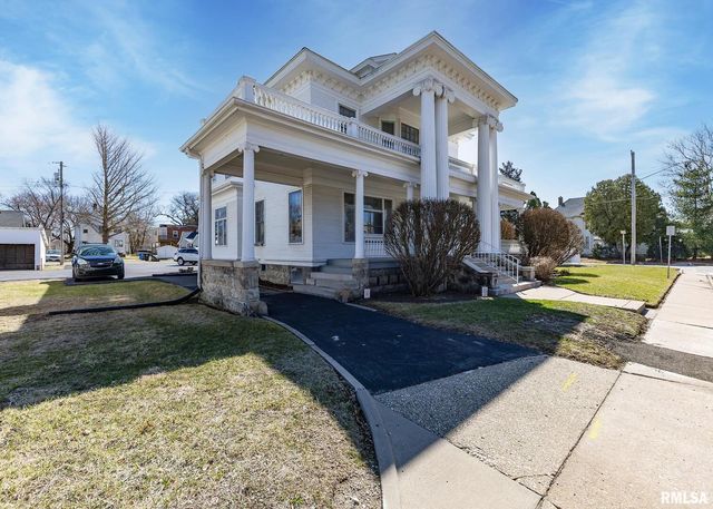 1440 12TH Street, Moline, IL 61265