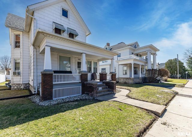 1440 12TH Street, Moline, IL 61265