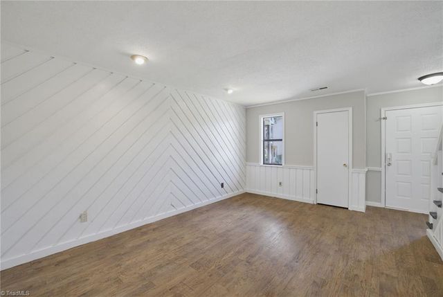 340 Vista Circle, Winston-salem, NC 27106