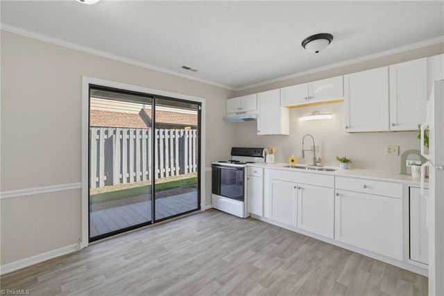 340 Vista Circle, Winston-salem, NC 27106