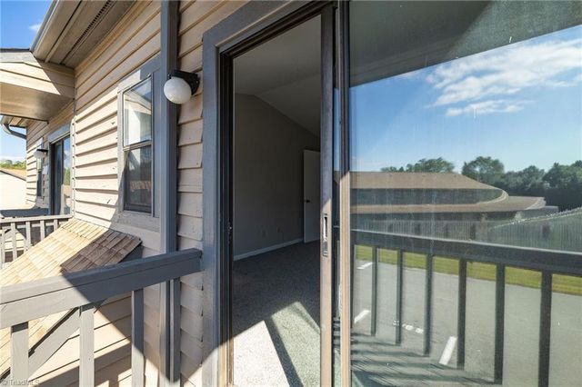 340 Vista Circle, Winston-salem, NC 27106