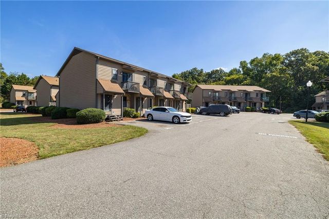 340 Vista Circle, Winston-salem, NC 27106
