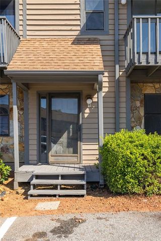 340 Vista Circle, Winston-salem, NC 27106