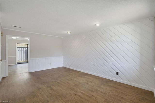 340 Vista Circle, Winston-salem, NC 27106
