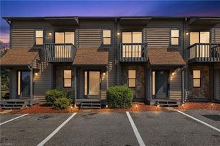 340 Vista Circle, Winston-salem, NC 27106