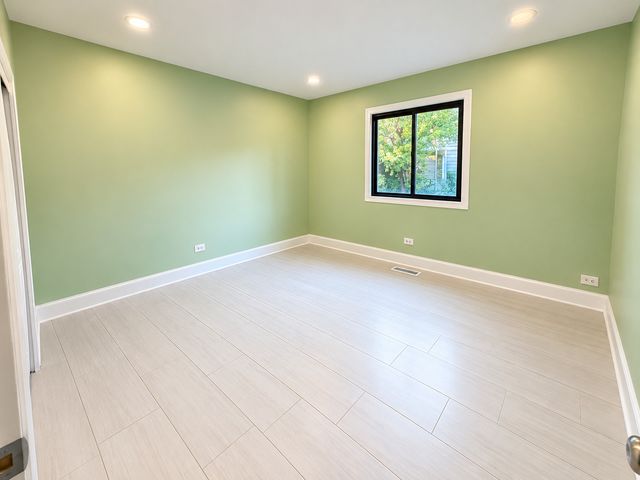1191 Hialeah Lane, Hanover Park, IL 60133