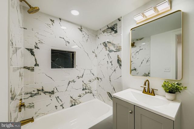 4115 BOARMAN AVE, Baltimore, MD 21215