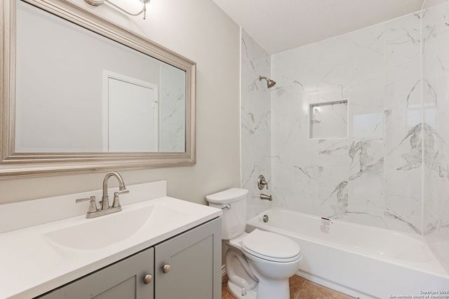 8423 Clear Meadow, Converse, TX 78109