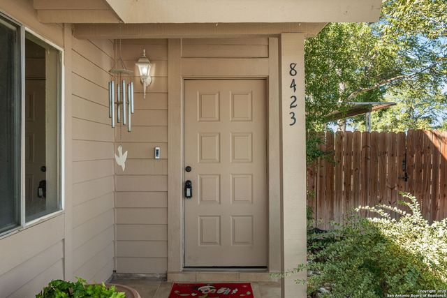 8423 Clear Meadow, Converse, TX 78109