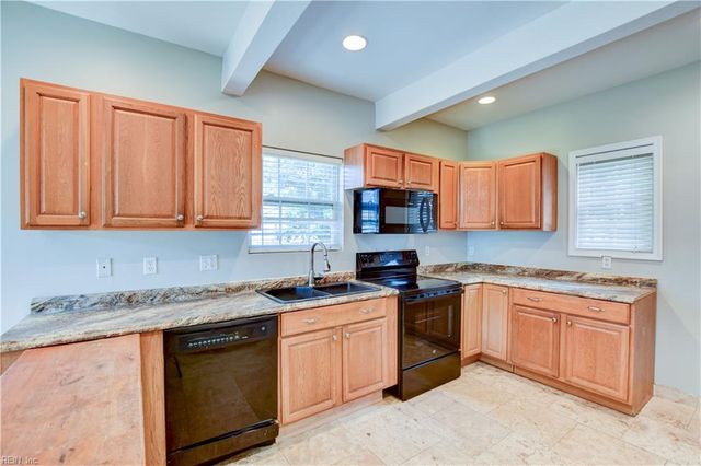 1518 Melrose PW, Norfolk, VA 23508