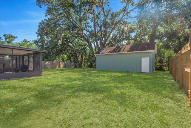 3820 BEECHWOOD BOULEVARD, Tampa, FL 33619
