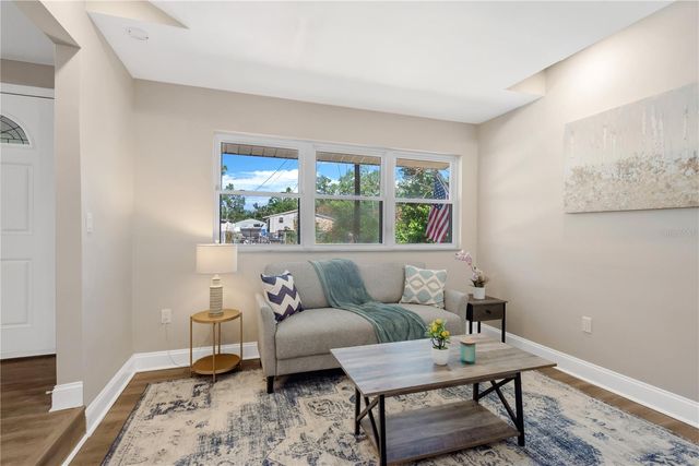 3820 BEECHWOOD BOULEVARD, Tampa, FL 33619