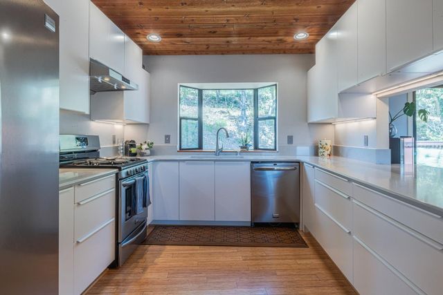 17220 Garlen Court, Salinas, CA 93907