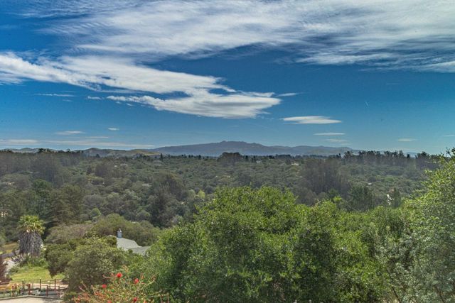 17220 Garlen Court, Salinas, CA 93907
