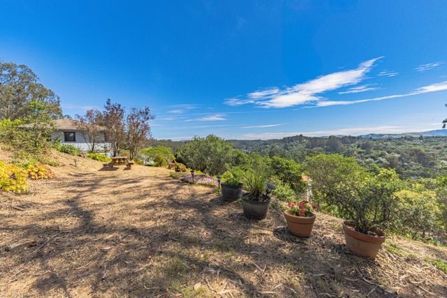 17220 Garlen Court, Salinas, CA 93907