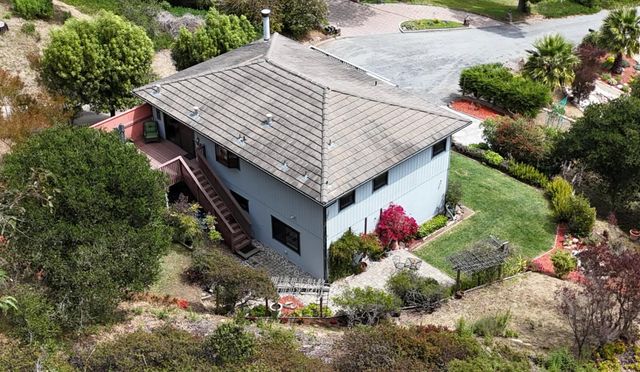17220 Garlen Court, Salinas, CA 93907