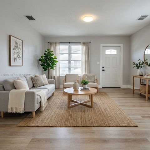 1601 N 68th Ter, Hollywood, FL 33024