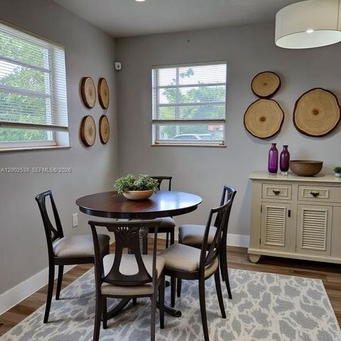 1601 N 68th Ter, Hollywood, FL 33024