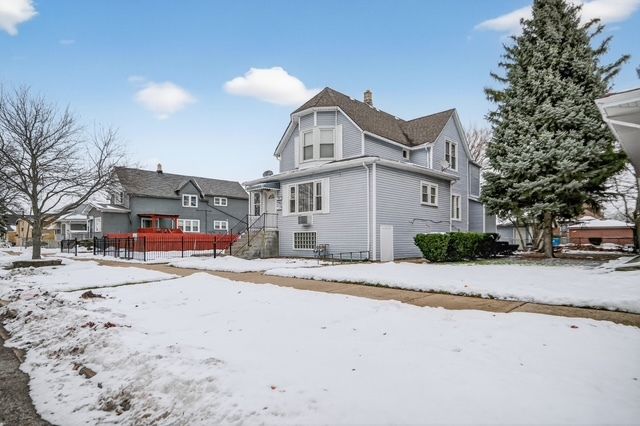 1207 N 16th Avenue, Melrose Park, IL 60160