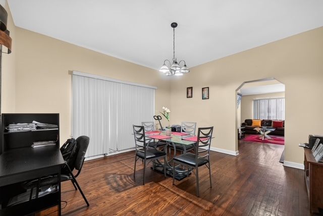 1207 N 16th Avenue, Melrose Park, IL 60160