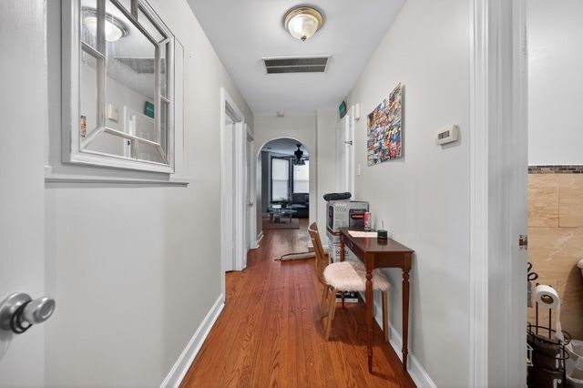 1207 N 16th Avenue, Melrose Park, IL 60160