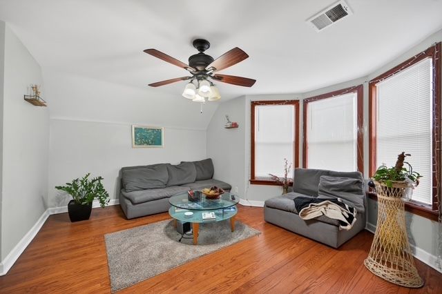 1207 N 16th Avenue, Melrose Park, IL 60160