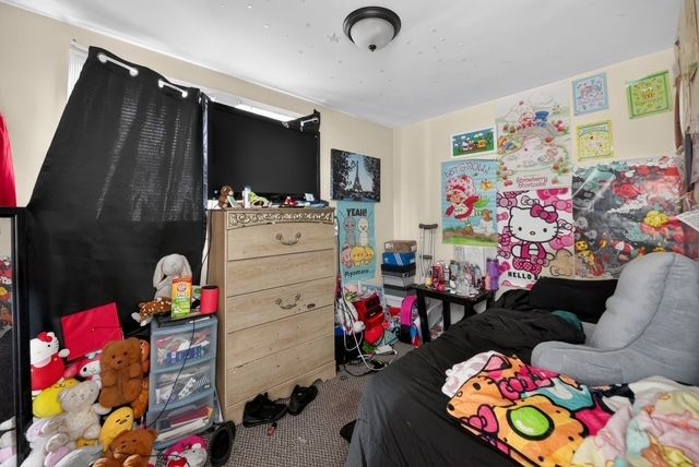 1207 N 16th Avenue, Melrose Park, IL 60160