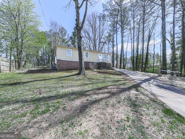 2406 Pine Drive, Kennesaw, GA 30152