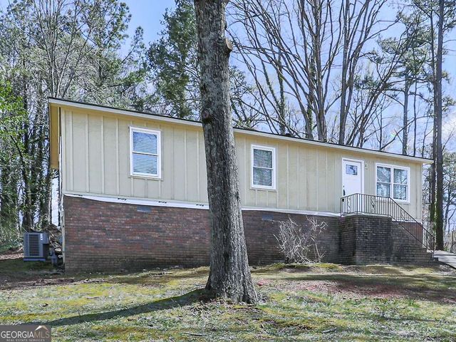 2406 Pine Drive, Kennesaw, GA 30152