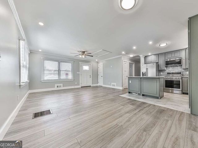 2406 Pine Drive, Kennesaw, GA 30152